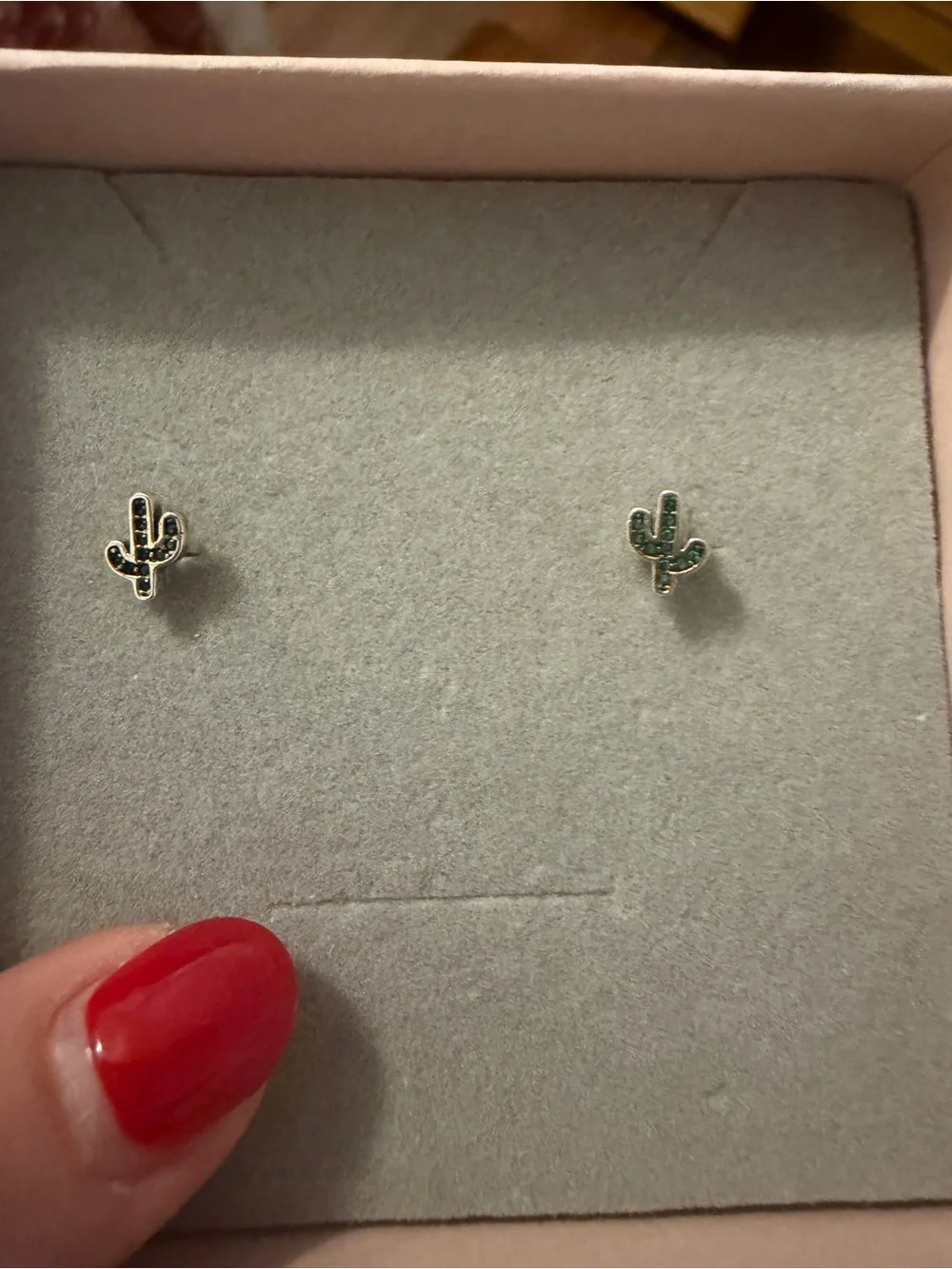 Tiny 925 Cactus Stud Earrings - Green and Gold - Picture 5 of 6